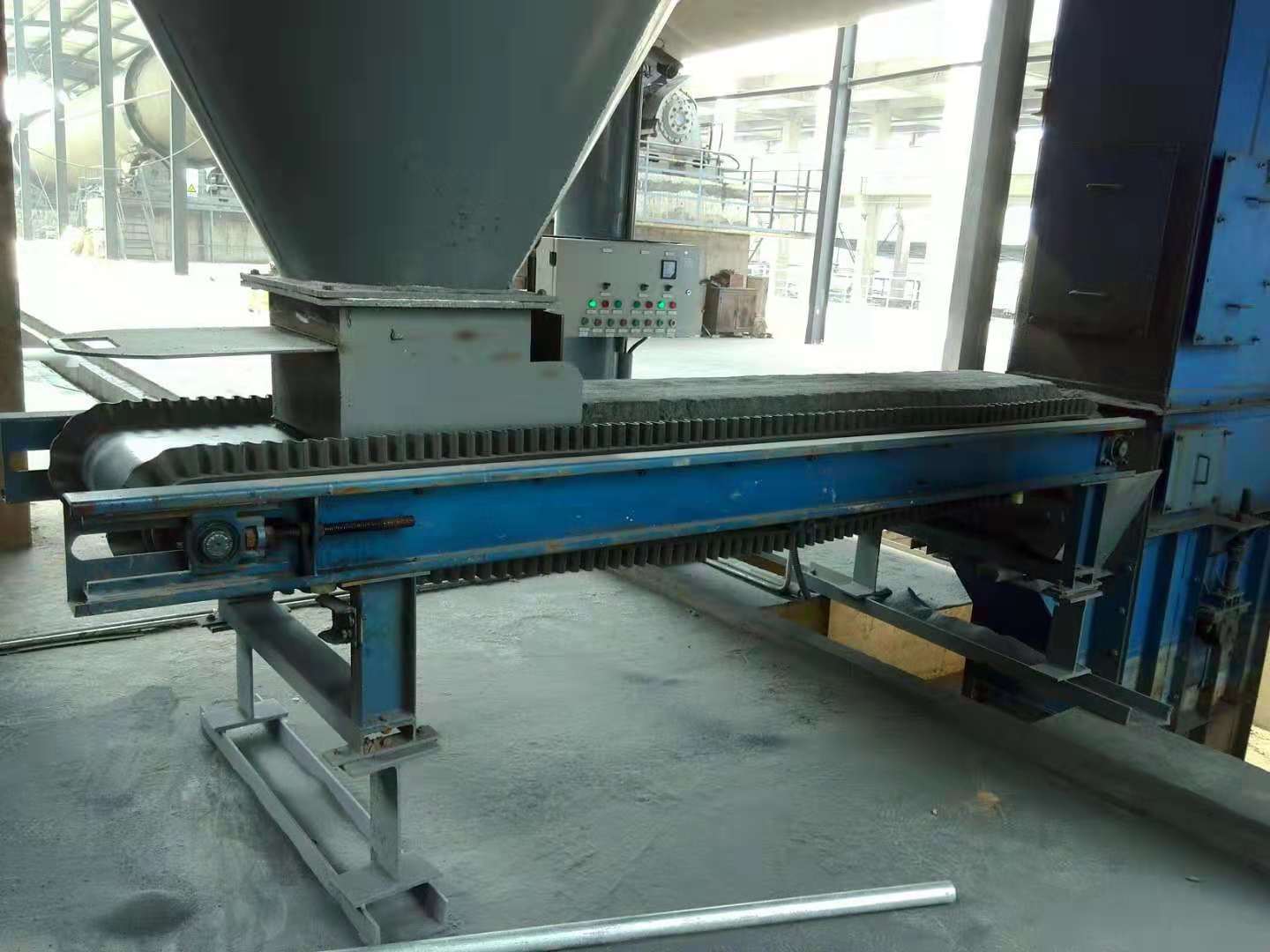 配料皮帶秤使用現場 配料皮帶秤使用現場